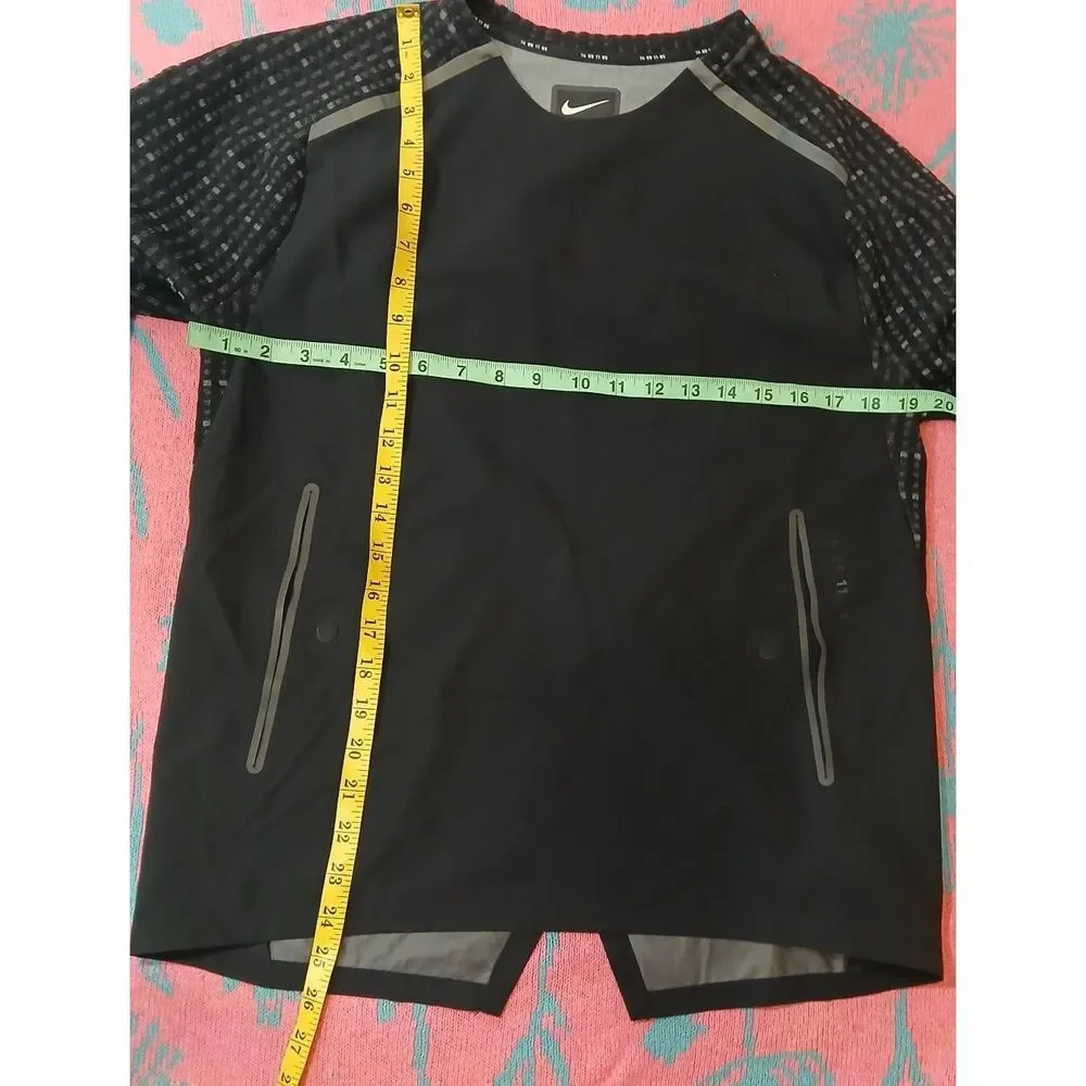 Nike mens small